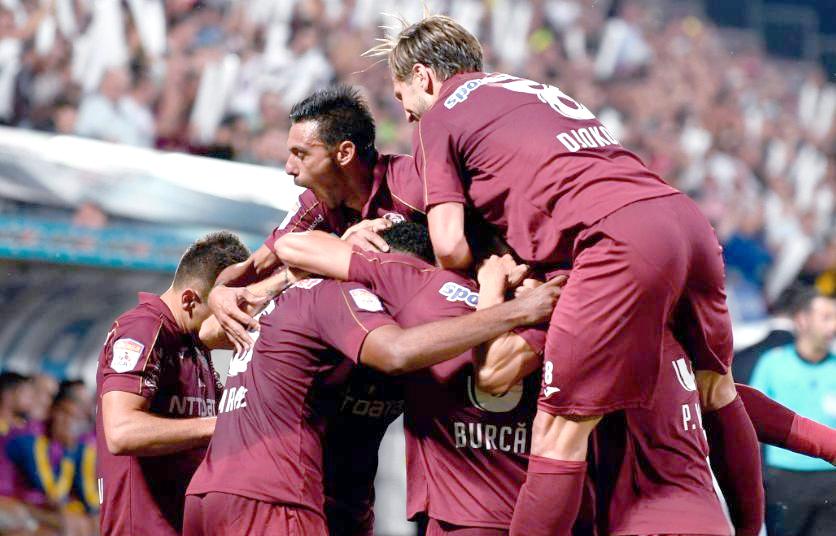 半岛体育官网登录-马赛球迷砸电视